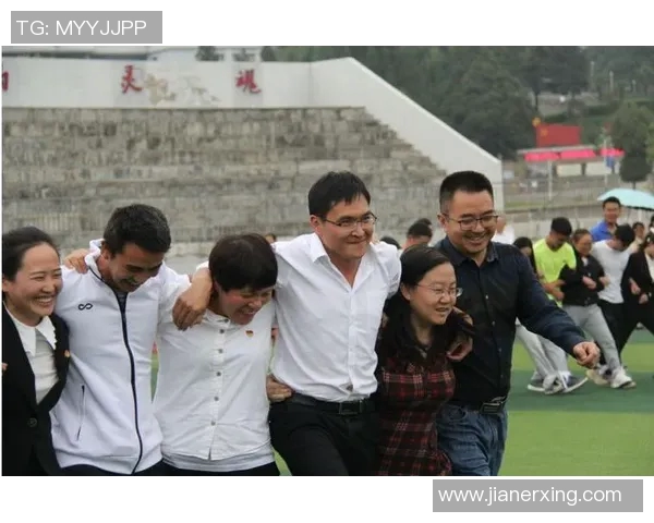 陈芳独家篮球心得分享：从基础技巧到比赛策略的全面解析